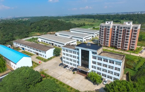 湖北昌利公司連續(xù)25年榮獲“守合同重信用企業(yè)”，始終將誠信經(jīng)營放在第一位！