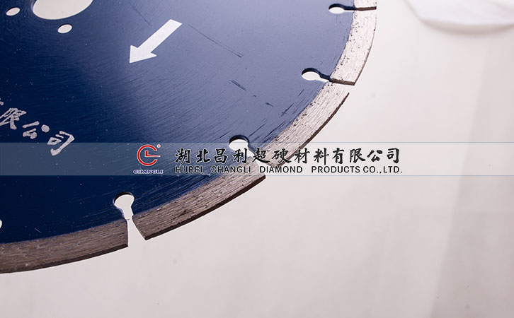 如果您還不了解金剛石鋸片，過來五分鐘為您解答清楚!